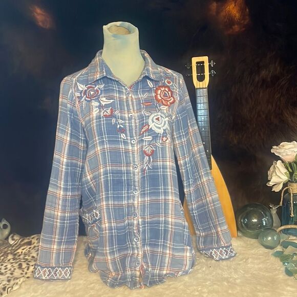 Kyla Seo shirt S (4550) - Picture 1 of 9